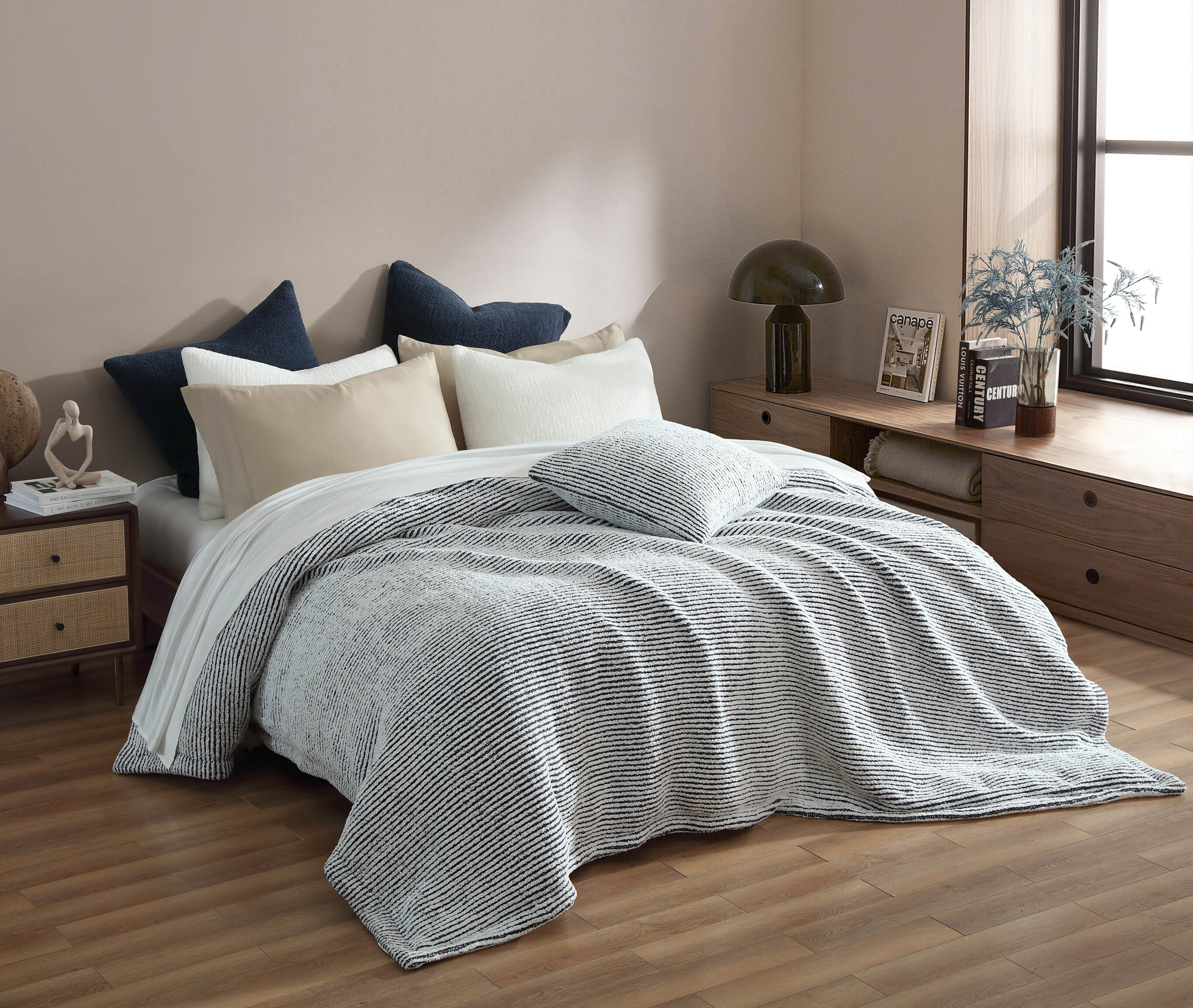 Two-Tone Ribbed Throw Pillow