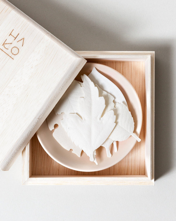 HA KO Paper Incense - Wooden Box Set of 6 With Incense Mat and Dish