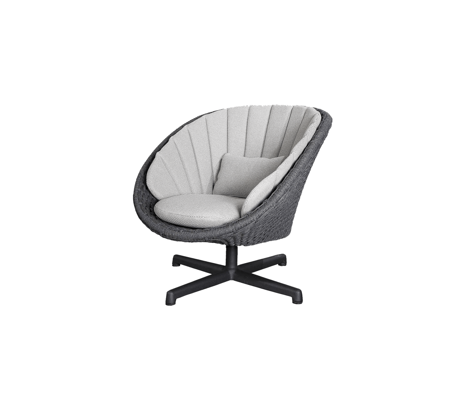 Peacock Lounge Chair w/Swivel Aluminum Base