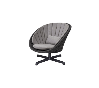 Peacock Lounge Chair w/Swivel Aluminum Base