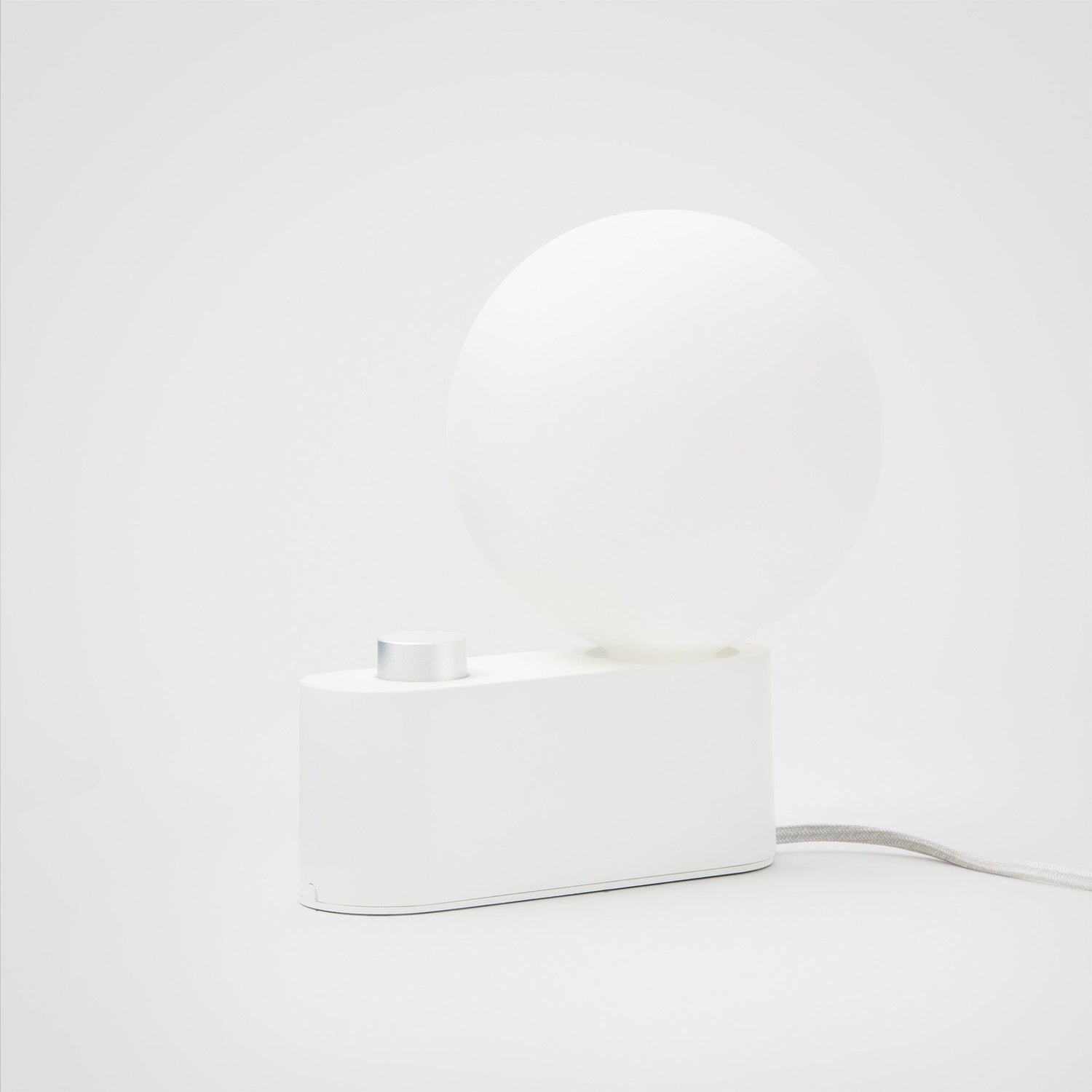 Alumina Multi-Use Lamp in Chalk