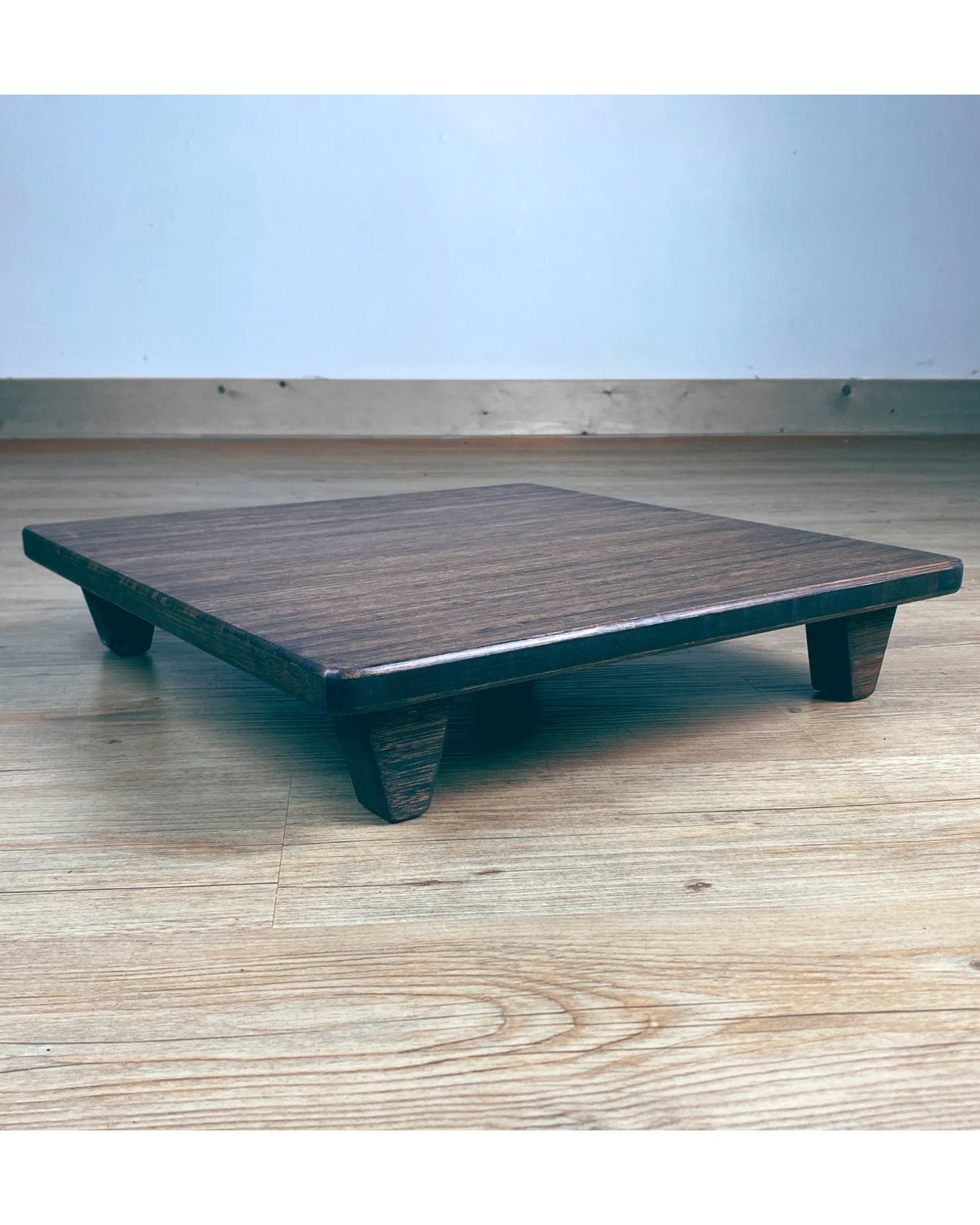 Reforest Design Floor Chair - Set of 2