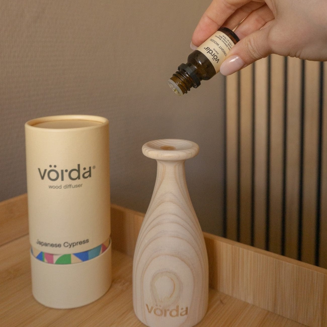 Diffuser with oil, photo by Laila Rietbergen