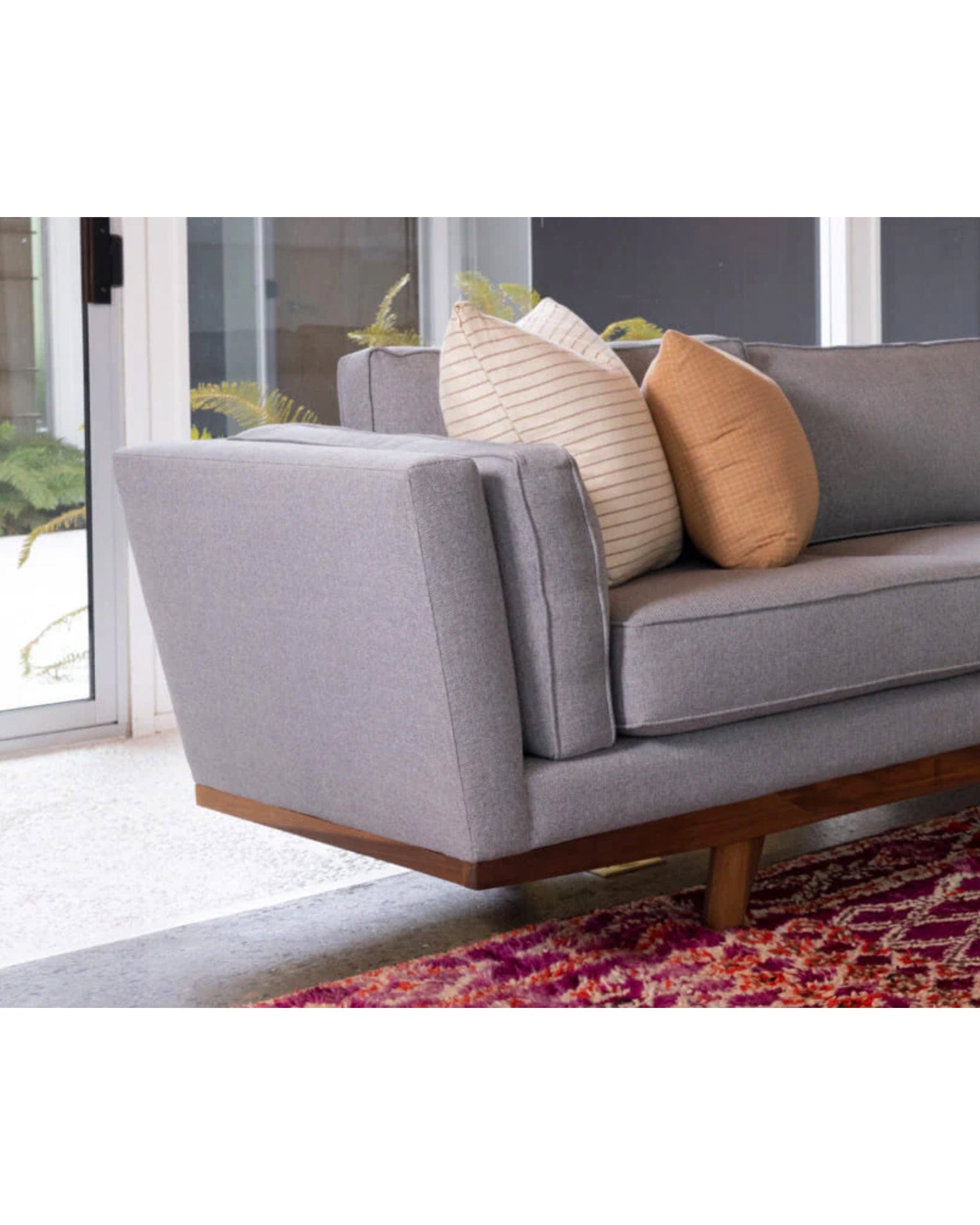 Medley Kirnik Sofa