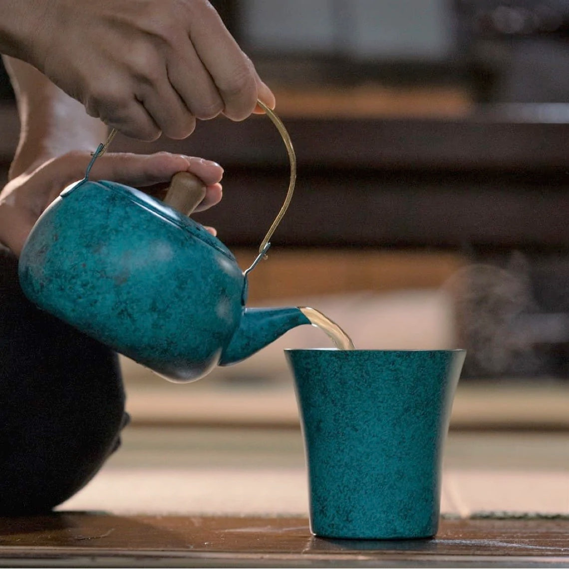 Master Craftsmanship Tea Pot