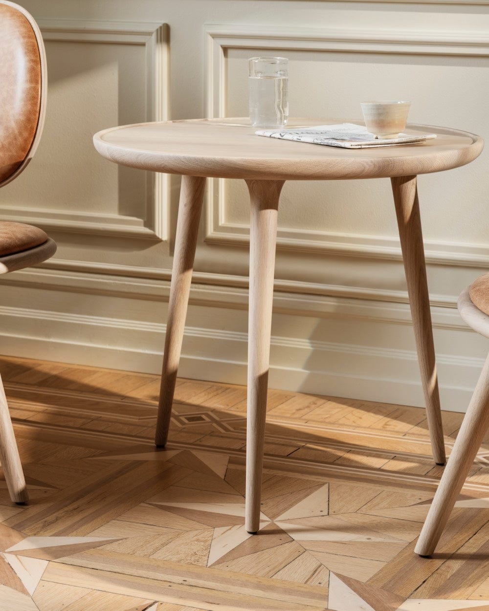 Mater Accent Café Table