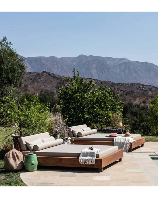 Ojai-Outdoor-Daybed