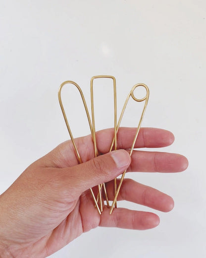 Loop Brass Hair Pin 4&quot; In Hand