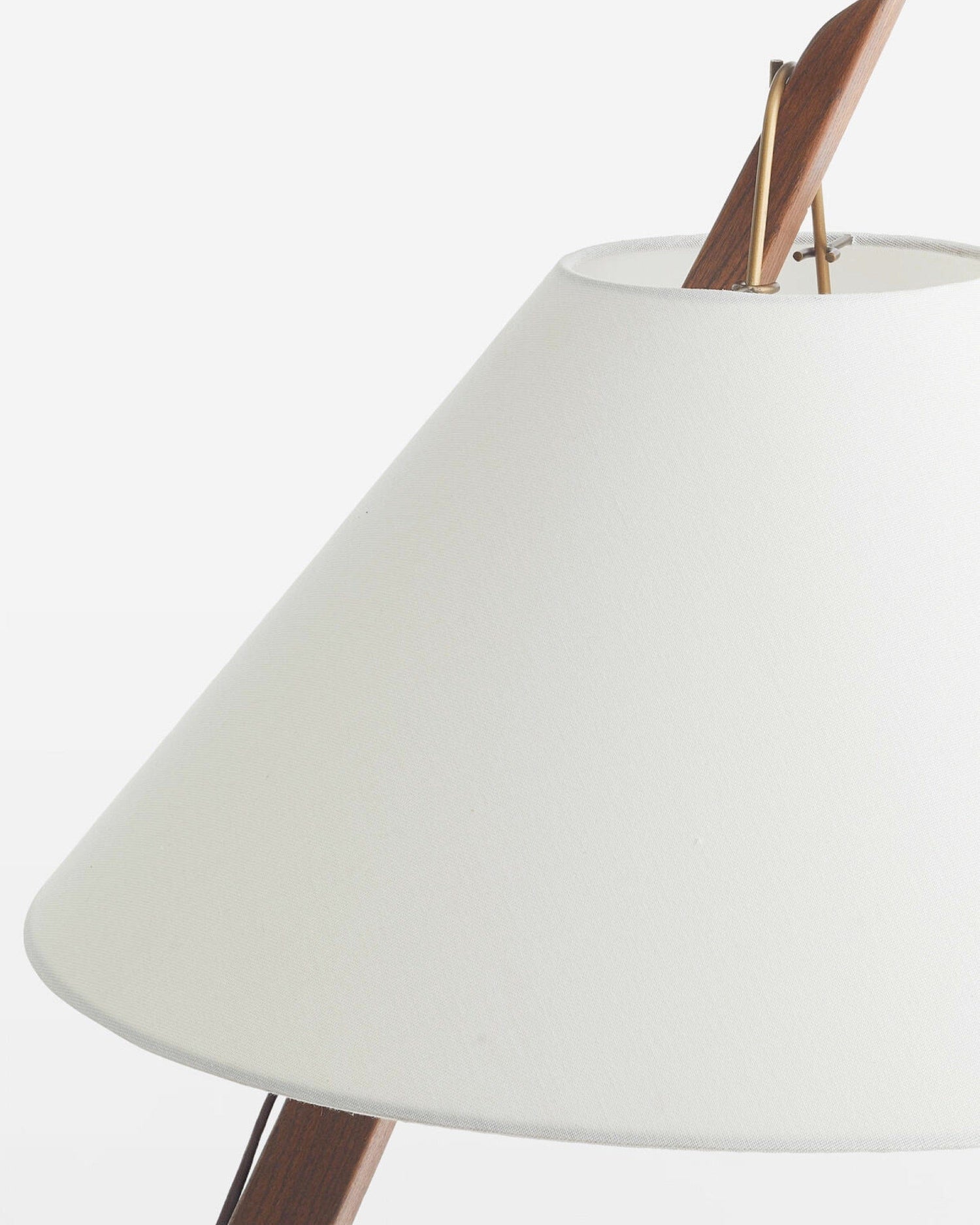 Amara Floor Lamp