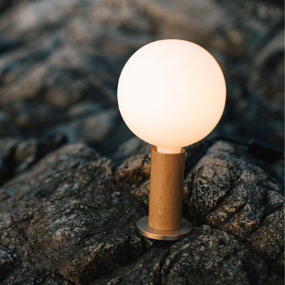 Knuckle Table Lamp in Oak