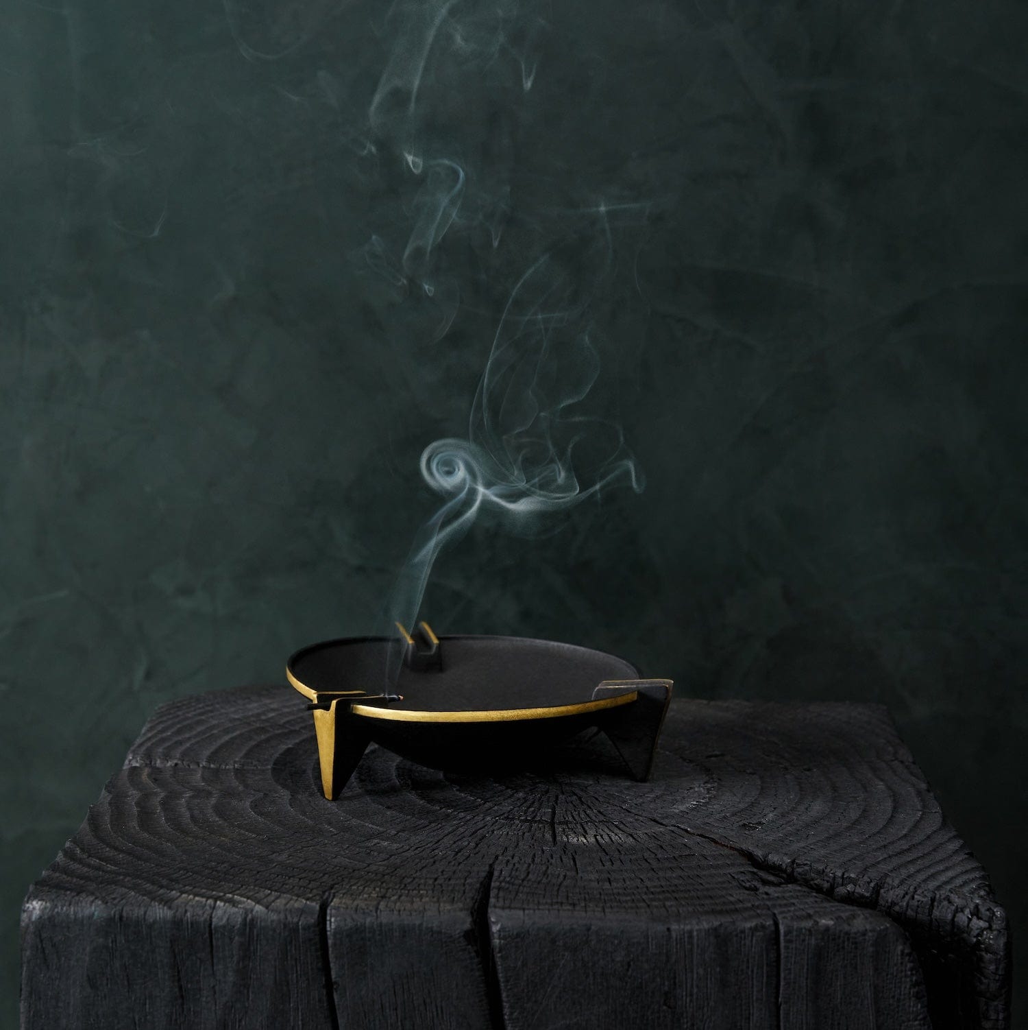 Milan Ash Tray - Black