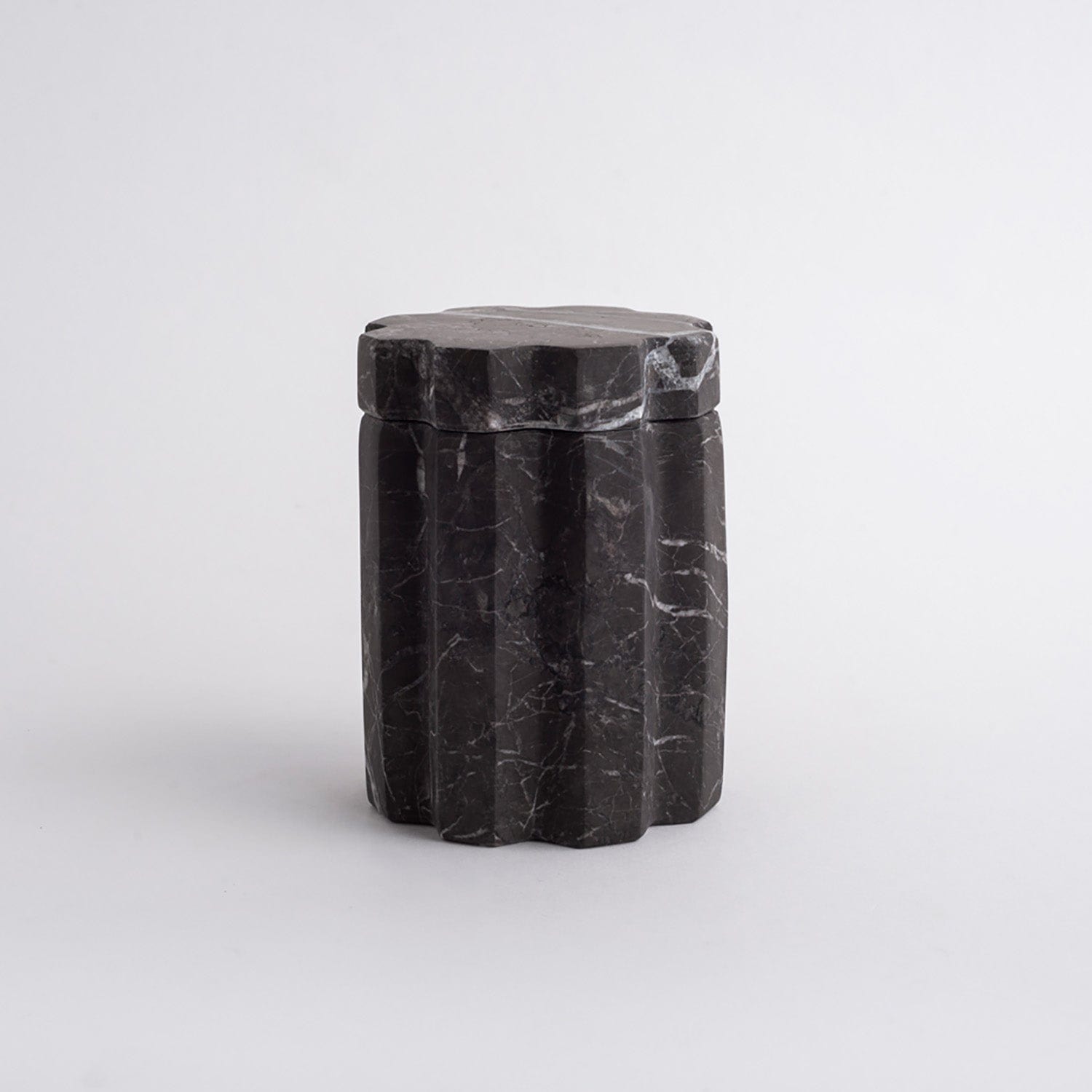 Tauro Container - Black Marble