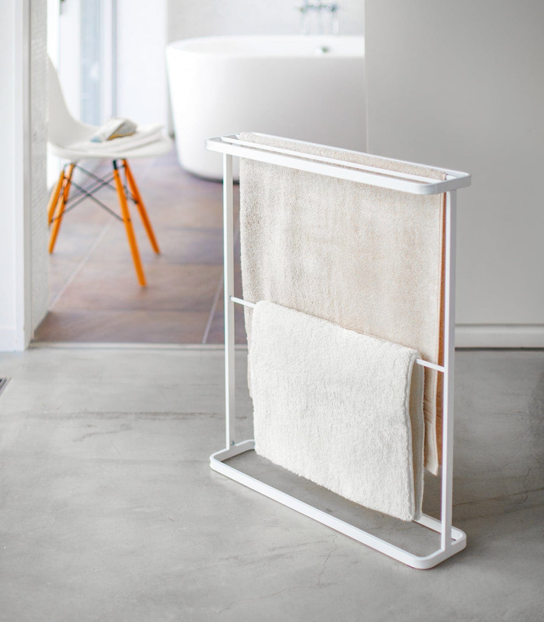 Bath Towel Hanger (30&quot; H)  - Steel
