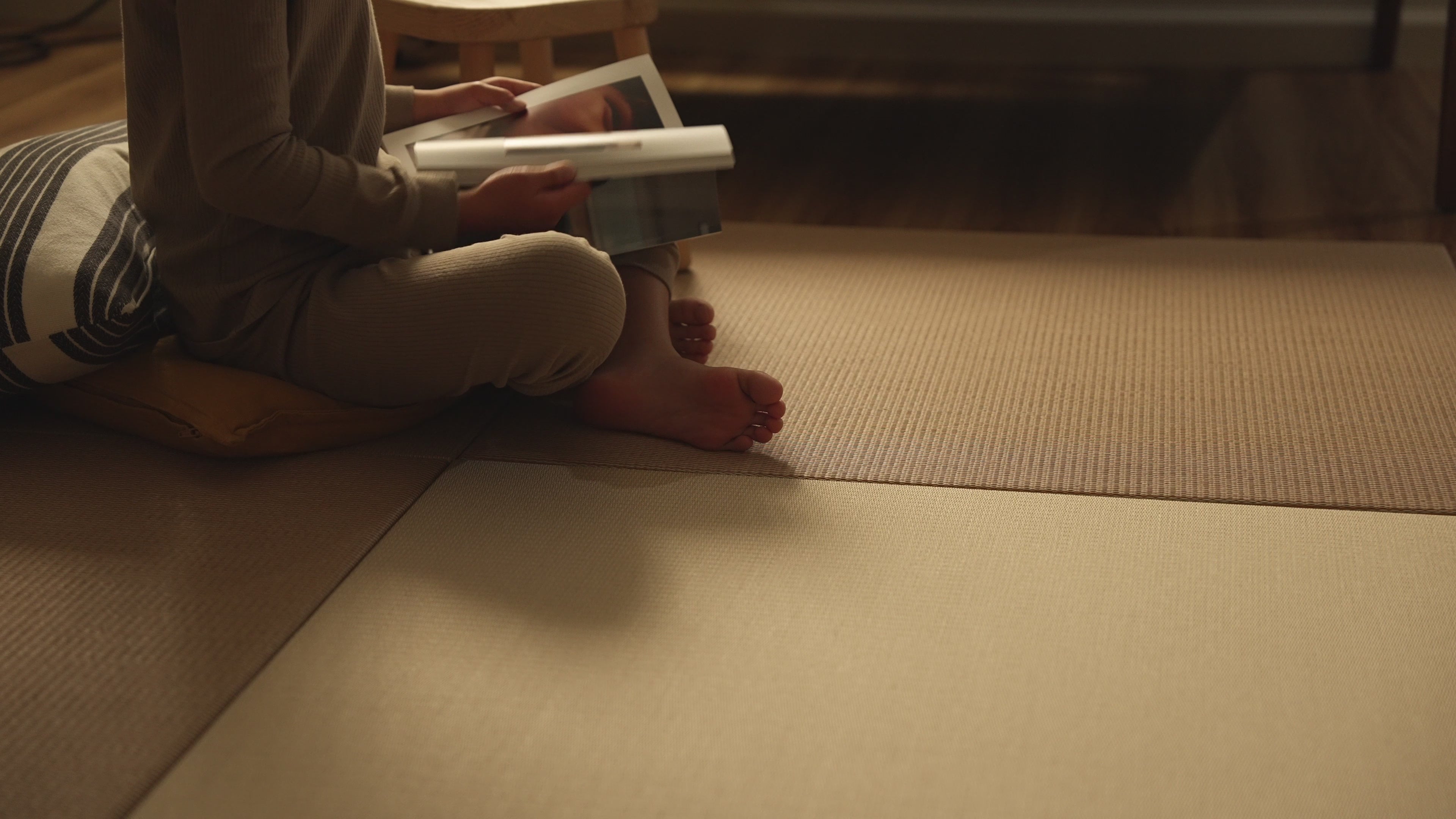 Load video: Relaxed life with Japandi Tatami Mats