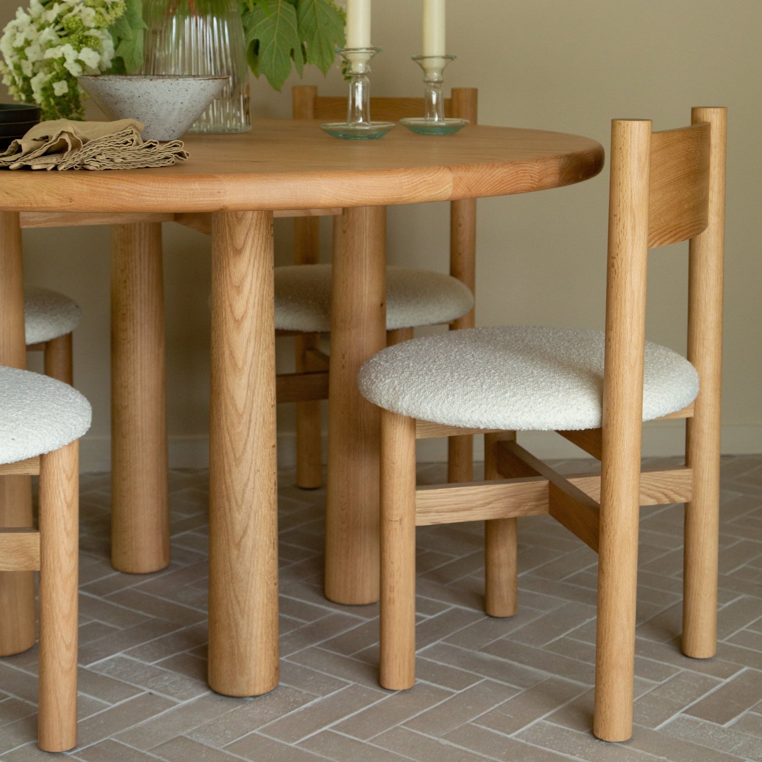 Round Topa Topa Dining Table - White Oak