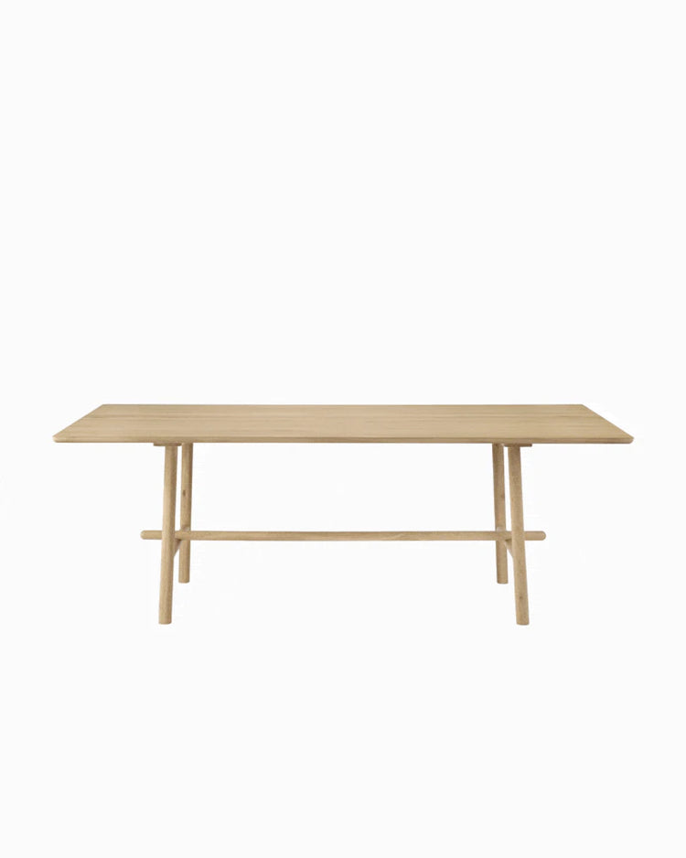 Primo Dining Table