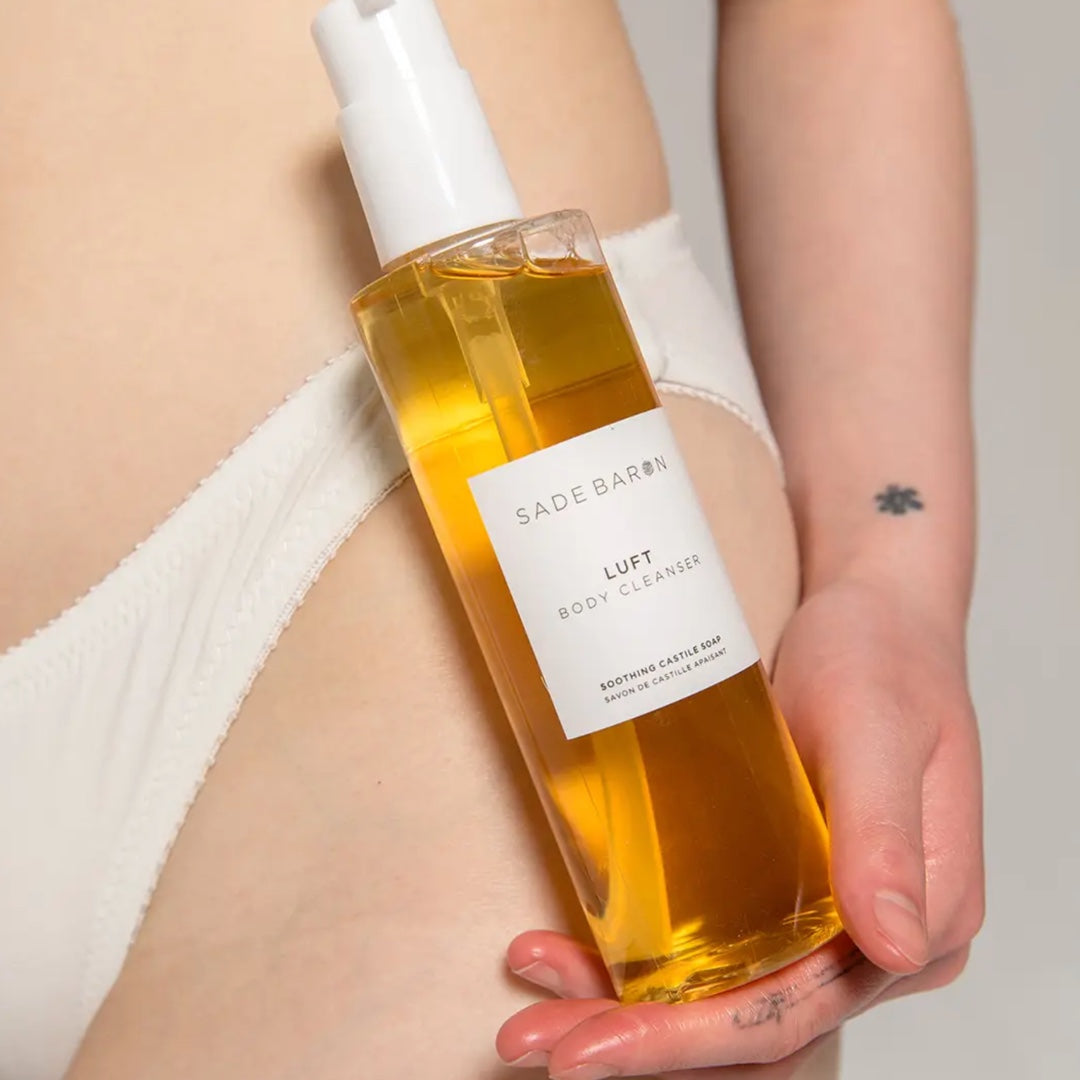 Luft | Fragrance Free Body Wash in Hand