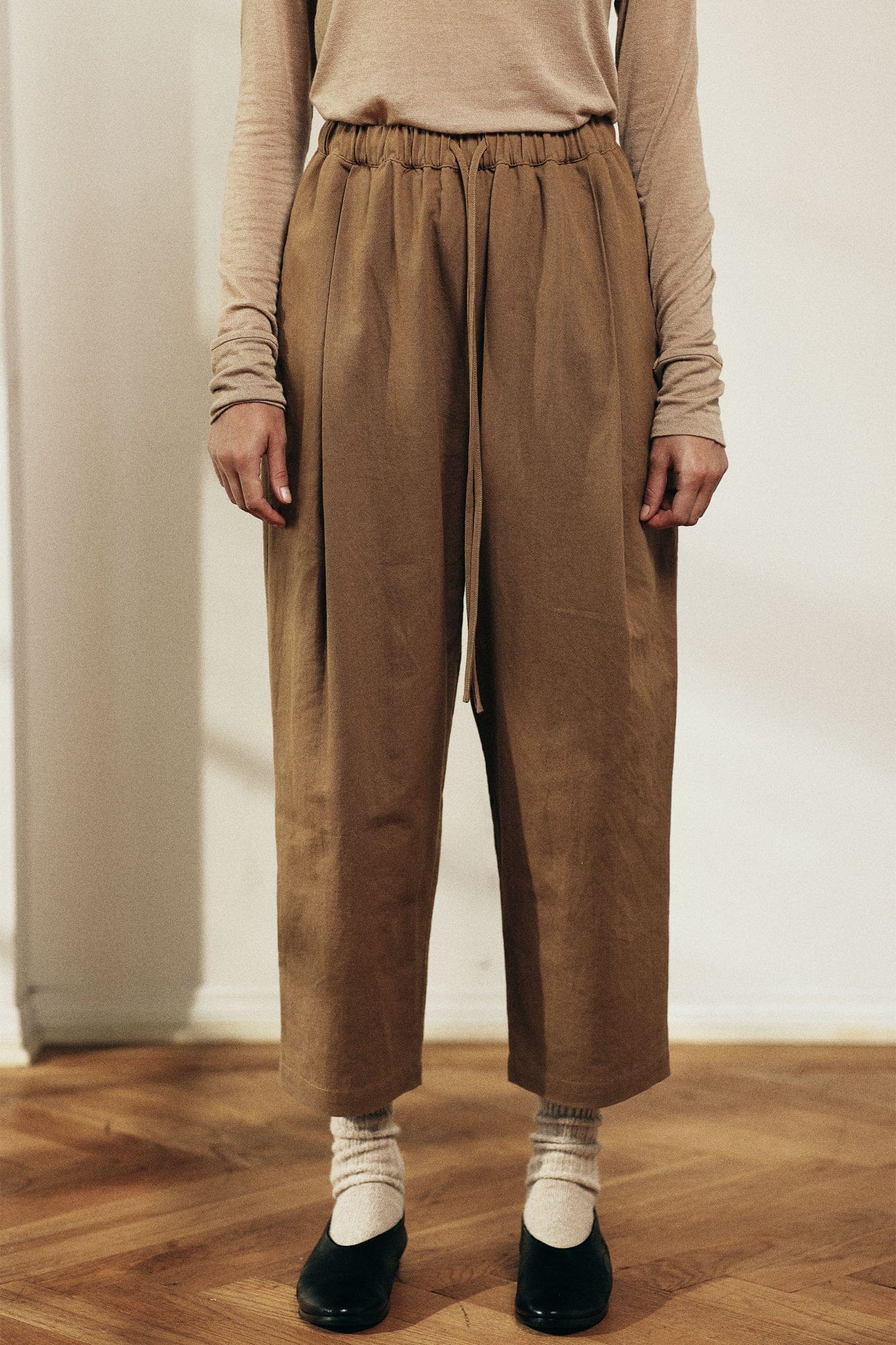 Pleated Drawstring Pant